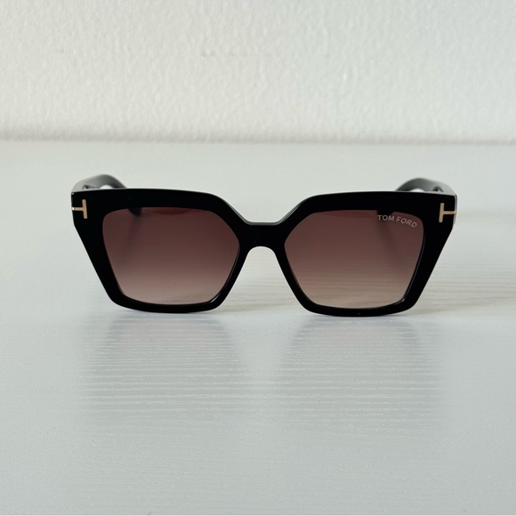 New! Tom Ford Winona TF1030 01Z Black Sunglasses, Authentic main image 7